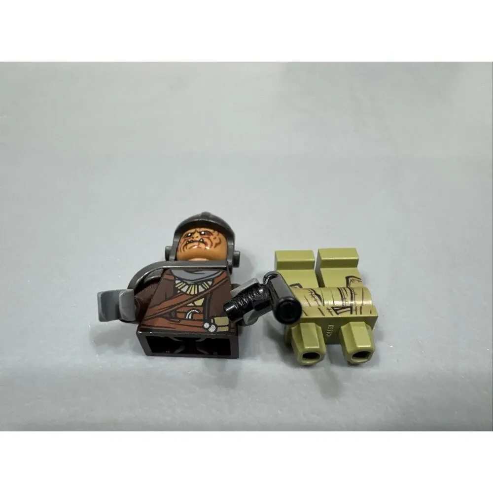 Klatooinian Raider sw1060 with Helmet Star Wars Lego Minifigure